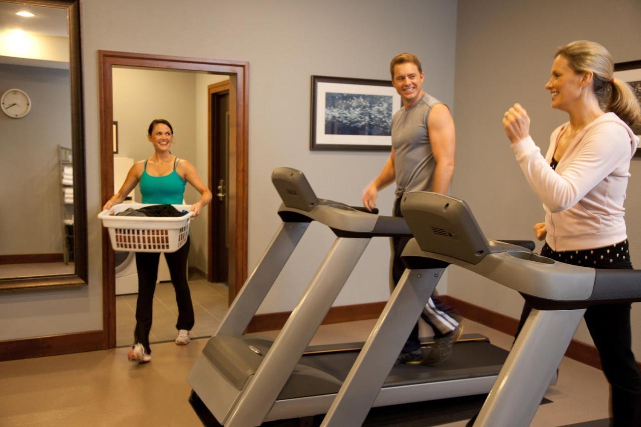 Staybridge Suites - Denton By Ihg Bagian luar foto